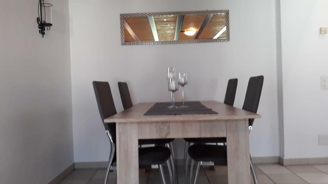 Holidays Homes Il Folletto Quartino Buitenkant foto